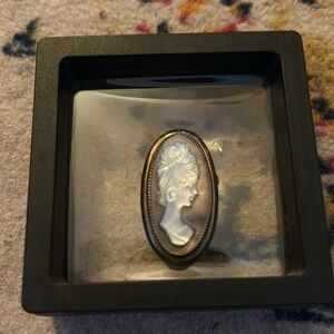 CATAMORE 1/20 12 kg Cameo pendant/brooch